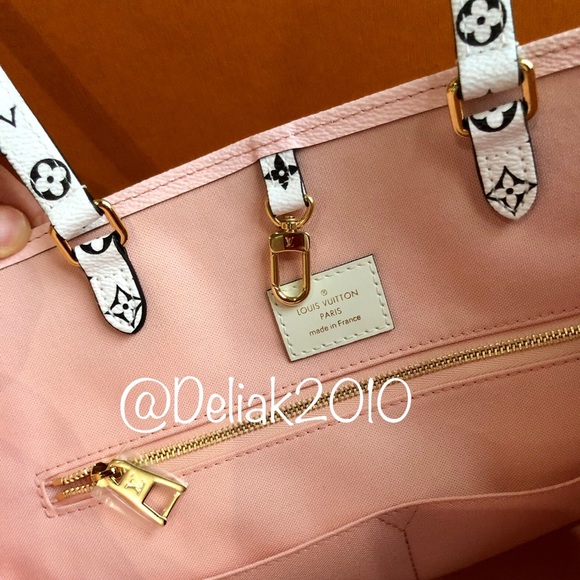 SOLD! Louis Vuitton OnTheGo Giant Monogram Rouge - Picture 7 of 8